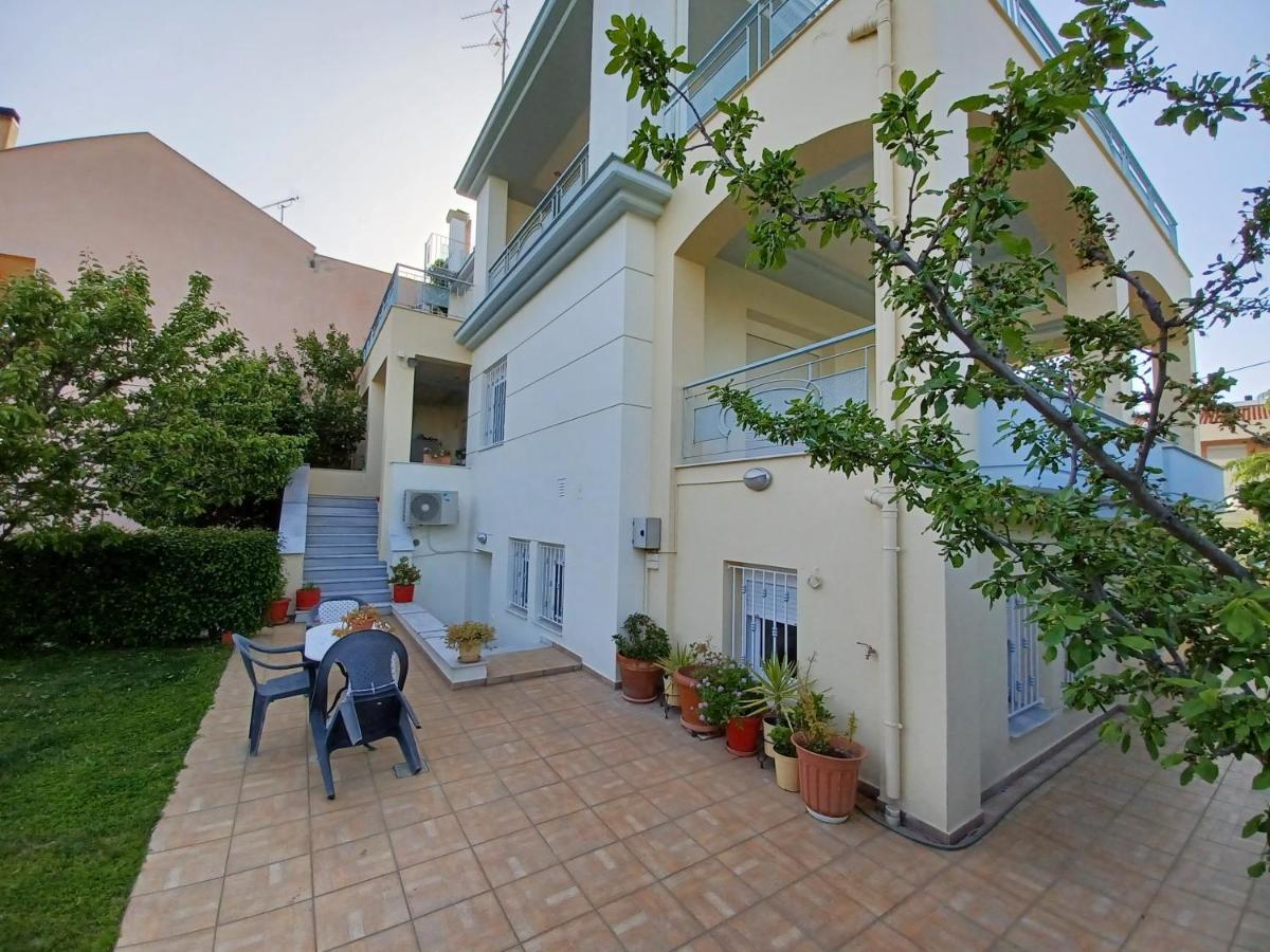 Dora'S Home With Garden Volos Eksteriør bilde